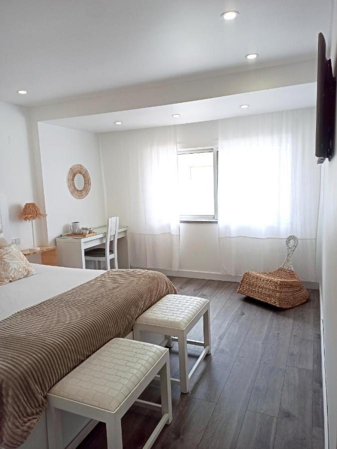Supertubos House Peniche Bed & Breakfast Atouguia Da Baleia Eksteriør bilde